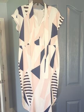 Geometric Print Tie-Neck Midi Dress in Blush and Navy